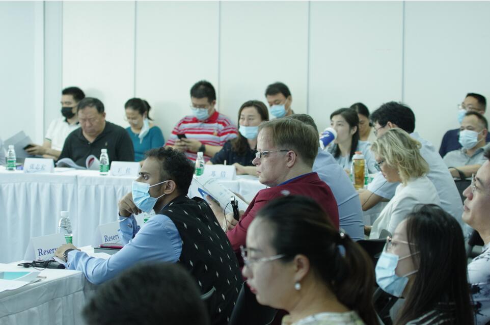 北京市经信局组织召开“北京产业园区国际合作交流对接会”