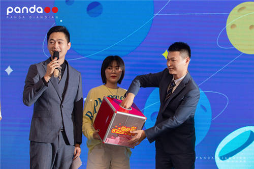 熊猫点点品牌创始人熊木木：追求成功是一种人生享受