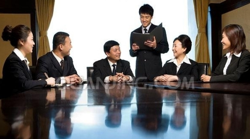 上海锒飞文化袁逸萧：平面创意设计更加需要懂得保护版权的重要性
