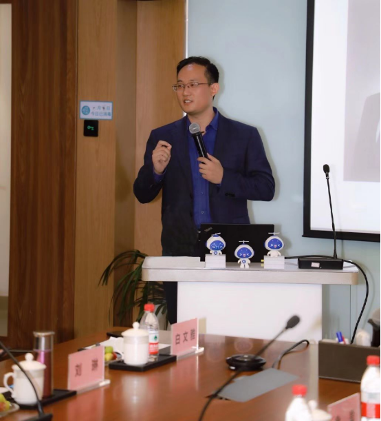 科大讯飞与清华大学智库商学院交流活动在京成功举办