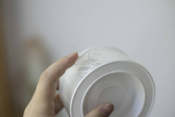 飞利浦 Hue 电竞桌面：声光同步！氛围感拉满！
