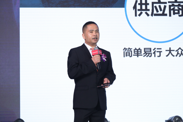 绿佳电动车在三亚发布品牌发展新战略，官宣胡军为品牌首位代言人
