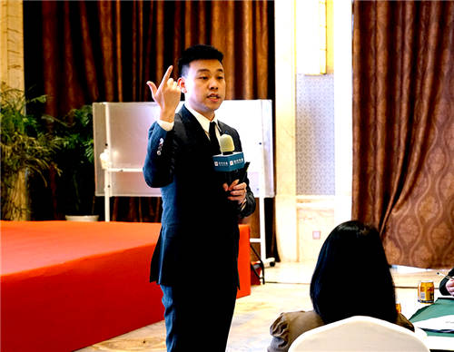 龙行营销傅志军老师受邀时代华商授课，破解中小企业营销难题
