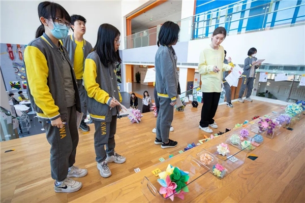 在国际圆周率日，朝阳凯文用几何之图展现数学之美