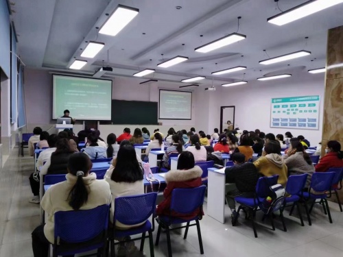 牛账教育集团：成人教育加盟优势有哪些