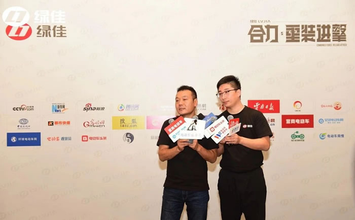 绿佳集团执行副总裁王军及绿佳集团总裁助理兼首席品牌官李鹏.jpg