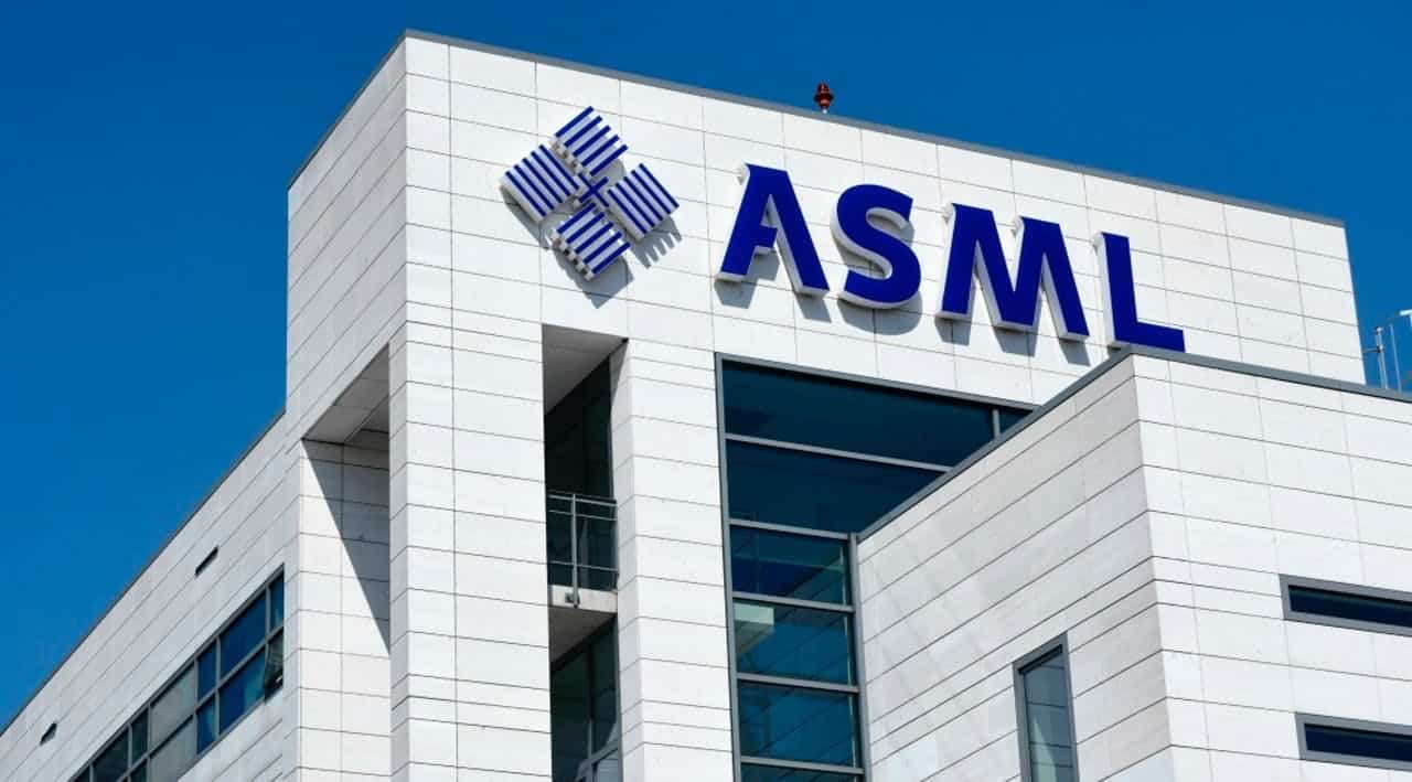 asml.jpg