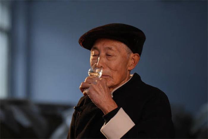 追台白酒大师王世彬：倾心白酒，唯系酱酒