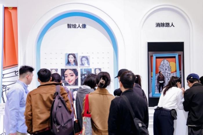 三星多款热门产品亮相AWE 2025 用AI技术打造未来智能生活
