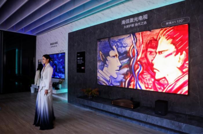 海信激光电视探索X1亮相AWE 2025 重塑家庭观影新标准