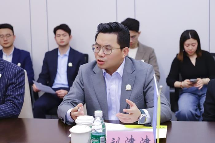 共同见证 