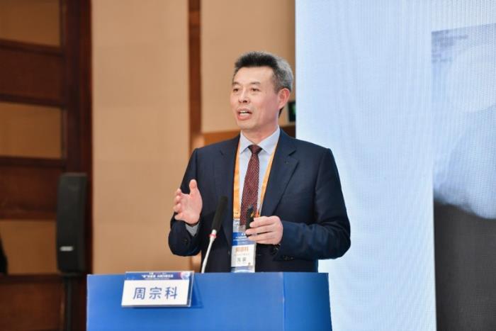 聚焦骨健康，爱康以创新举措守护大众行走自由