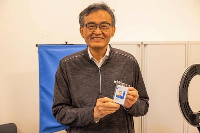 芯片公司业绩承压，豪赌“管理层换血”大冒险