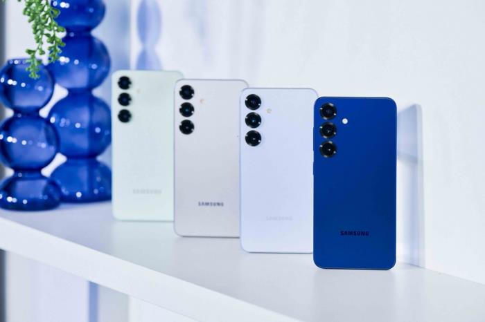 小机身也有旗舰体验 三星Galaxy S25展现强劲实力