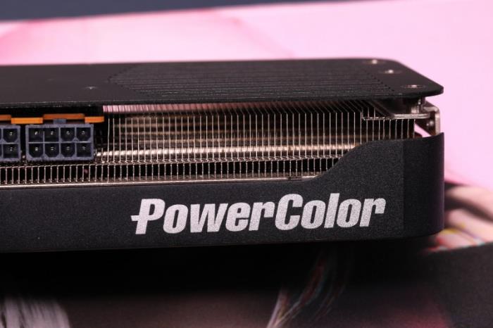 小钢炮终极形态！撼讯RX 9070XT游荡者打造4K电竞主机