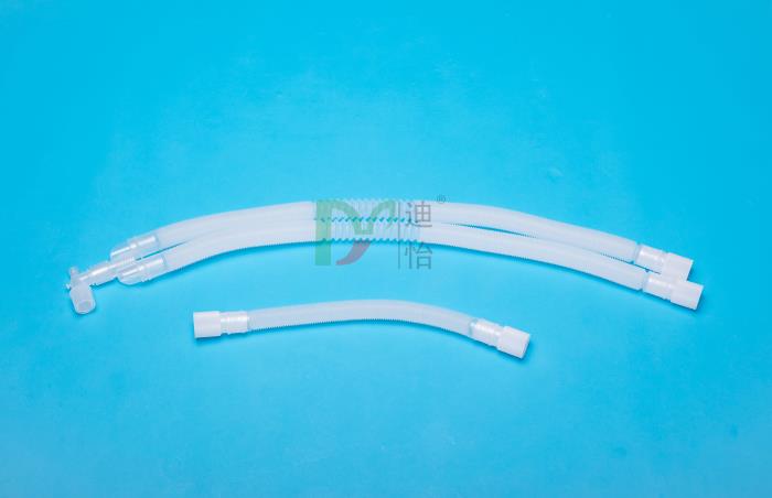 河南迪怡疗护一次性使用麻醉呼吸管路，管体柔软出气通畅