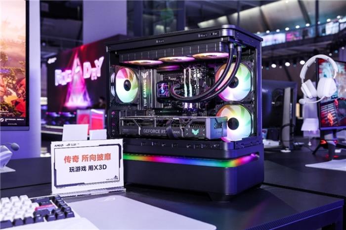湘聚金字塔！华硕主板引爆ROG DAY 2025信仰狂欢