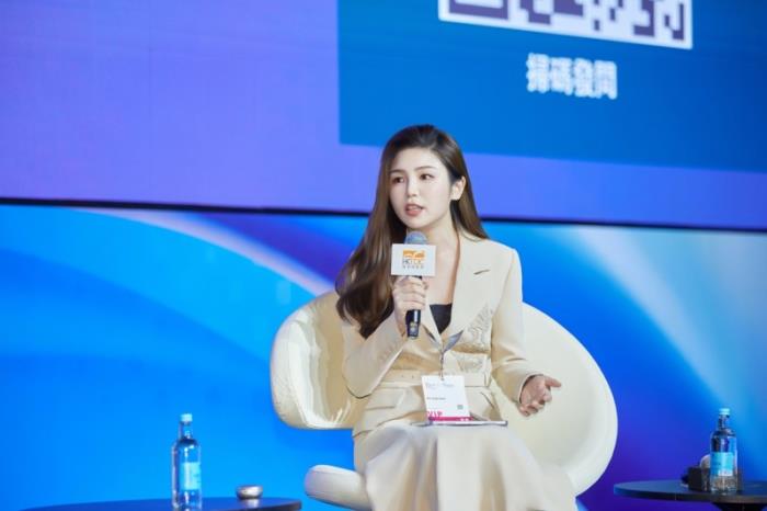 未来智能万君：AI耳机是个人会议助理的理想形态