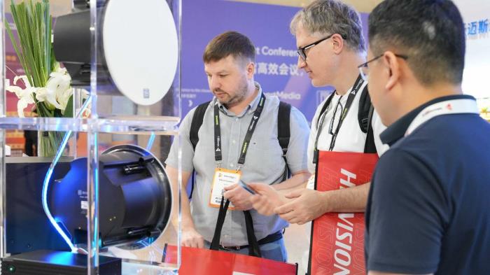 让世界听见“中国智造” 荣域InfoComm China 2025首秀完美收官