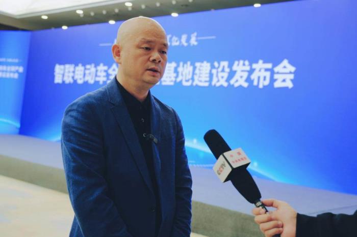 重庆加速智联电动车全球产业基地建设，雅迪助力绿色智造启程！