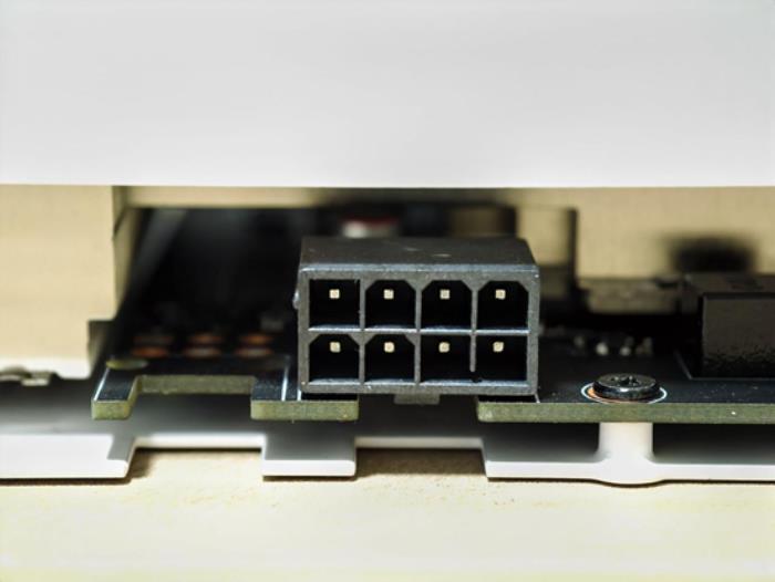《最后的生还者2》登陆PC，艾尔莎RTX3060幻雷者12G和你一起畅玩