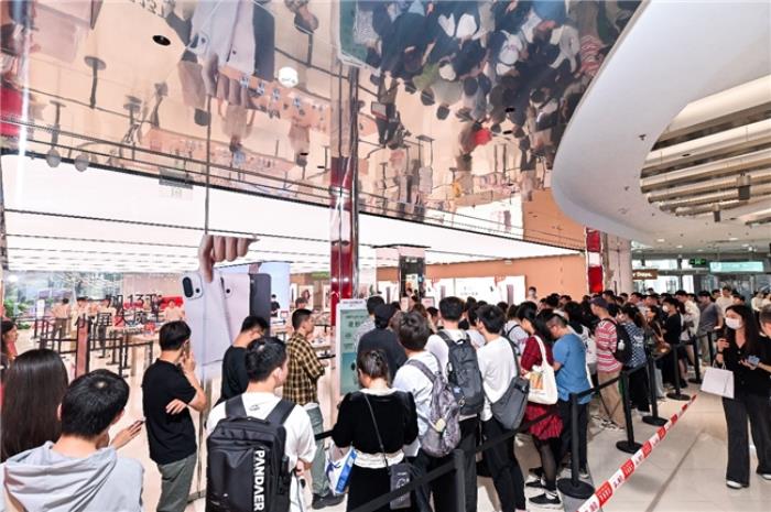 全国 29 城联动，一加 13T Pop-up 快闪活动来袭