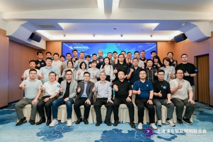 十城千人天光云影计划第三站厦门圆满落幕：共探人车家健康照明及零碳AI落地