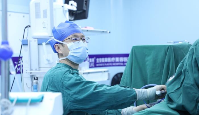 北京美莱荣膺北中国区首个傲诺拉美胸手术培训中心认证