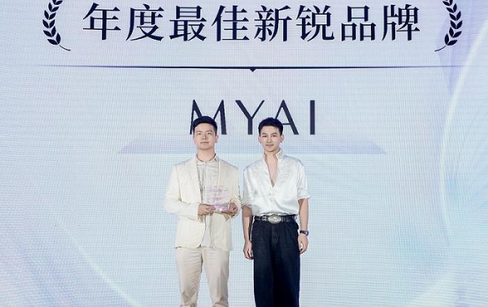 MYAI密发仪Pro新品闪耀2025美沃斯双展，引领AI一站式养发新风潮