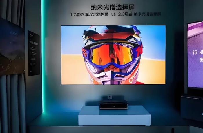 海信激光电视探索X1系列三大核心体验对标IMAX电影院，520共同见证
