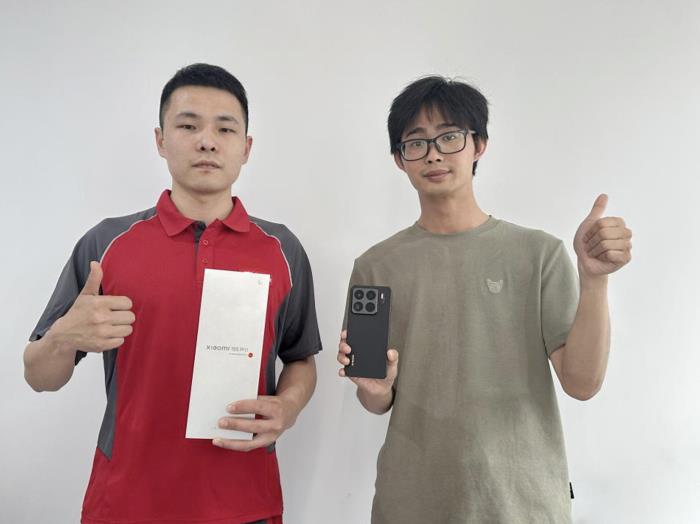 发布会第二天到手新机 小米15S Pro新品京东首批用户已收货