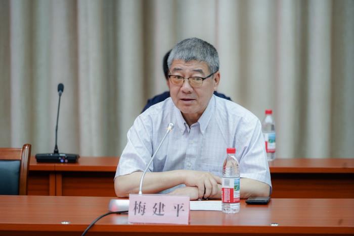 埃克塞尔集团携手孝南区共绘算力经济新蓝图——“数智创新 算力未来”主题活动助推区域高质量发展