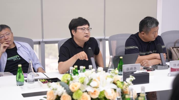 热烈欢迎清华五道口金融学院EMBA师生参访心言集团，共探人工智能新未来
