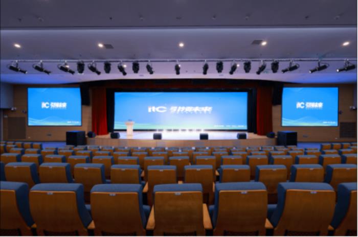 itc保伦股份荣获“中国音响设备十大品牌”行业奖项
