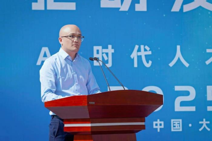传智教育学历职业教育新突破，大同数据科技职业学院揭牌成立