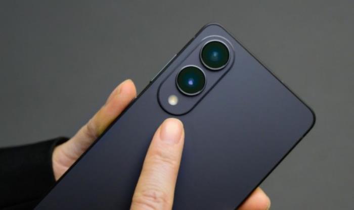 从减法到加法：三星Galaxy S25 Edge如何用轻薄承载品质基因