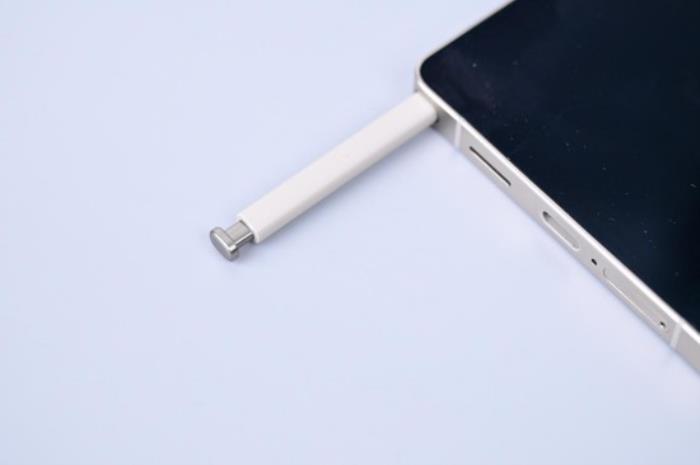 三星Galaxy S25 Ultra测评：重塑影像与AI体验新格局的安卓机皇