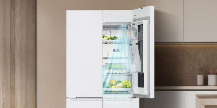 炎炎夏日，LG 全景透视窗十字四门冰箱：雅致嵌入，鲜享清凉