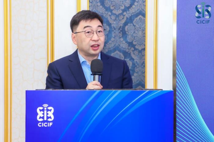 2025年中国信息通信业发展高层论坛·智慧政府和智慧城市建设论坛顺利举办