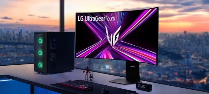 LG UltraGear™ OLED 32GS95UV 与45GX950A——助力玩家披荆斩棘，成就荣耀高光