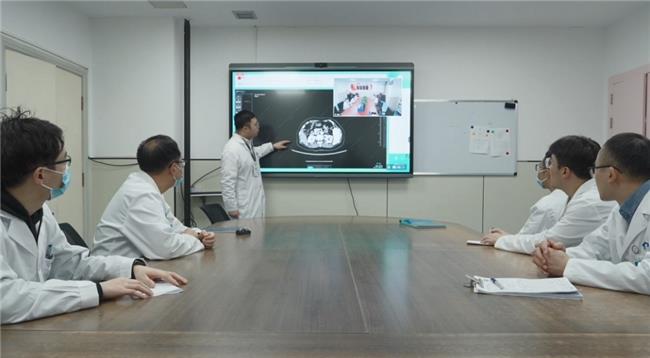 当科技遇见医疗：Newline携手交大一附院打造智慧医疗新范式