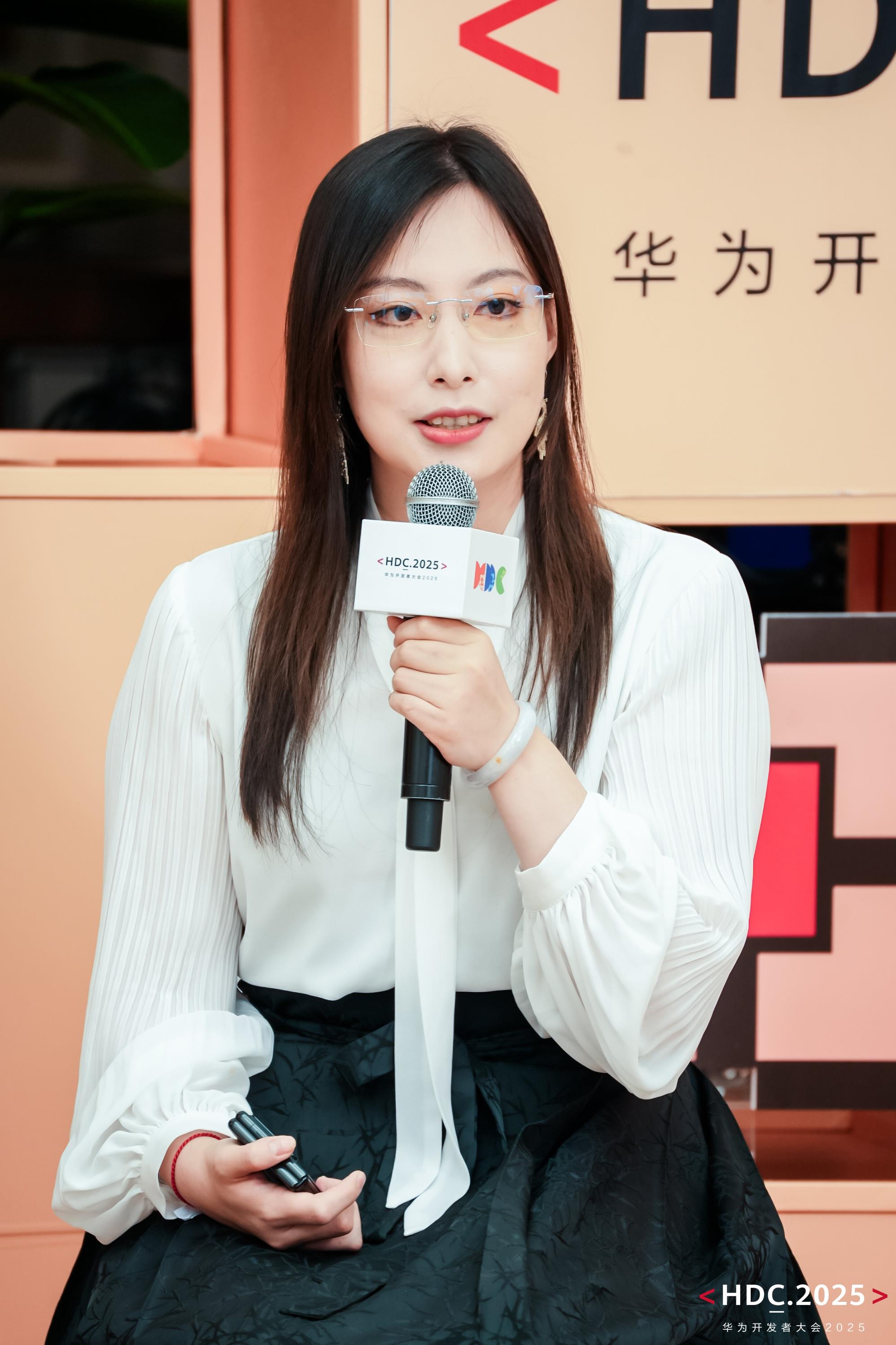 鸿蒙开发者的“真心话”：技术变简单，生态变热闹，机会变多了