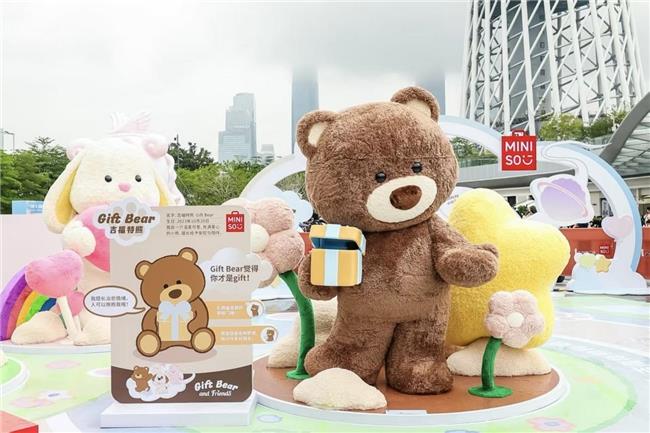 名创优品海外营收增30%，叶国富：北美门店破300家