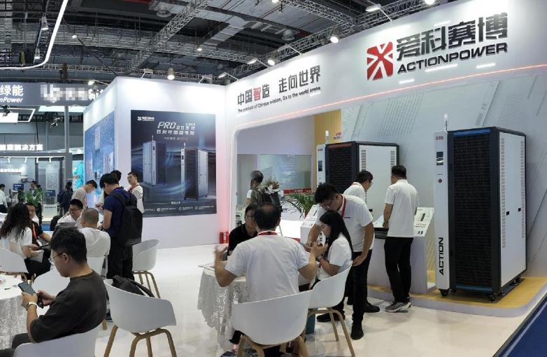 爱科赛博测试电源硬核新品，闪亮登场SNEC 2025光伏展