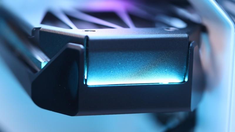 撼讯RX 9060XT暗黑犬16G评测：玩转平衡艺术，性能与静音我全都要