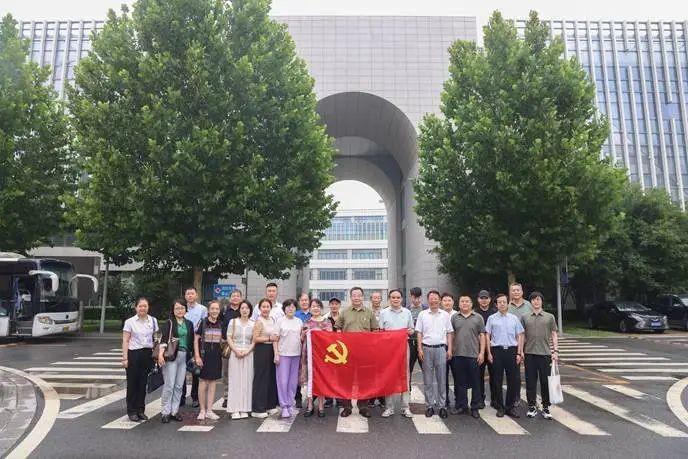 天狮李金元：党建引领，共绘协同发展蓝图