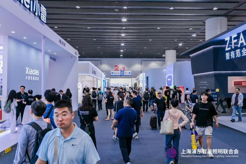 2025 广州建博会盛大启幕，上海浦东智能照明联合会携手共筑智能照明新辉煌