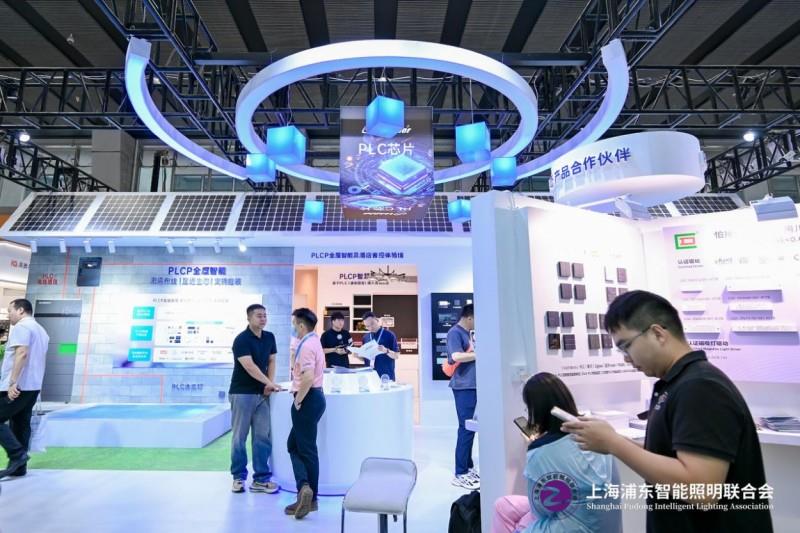 2025 广州建博会盛大启幕，上海浦东智能照明联合会携手共筑智能照明新辉煌