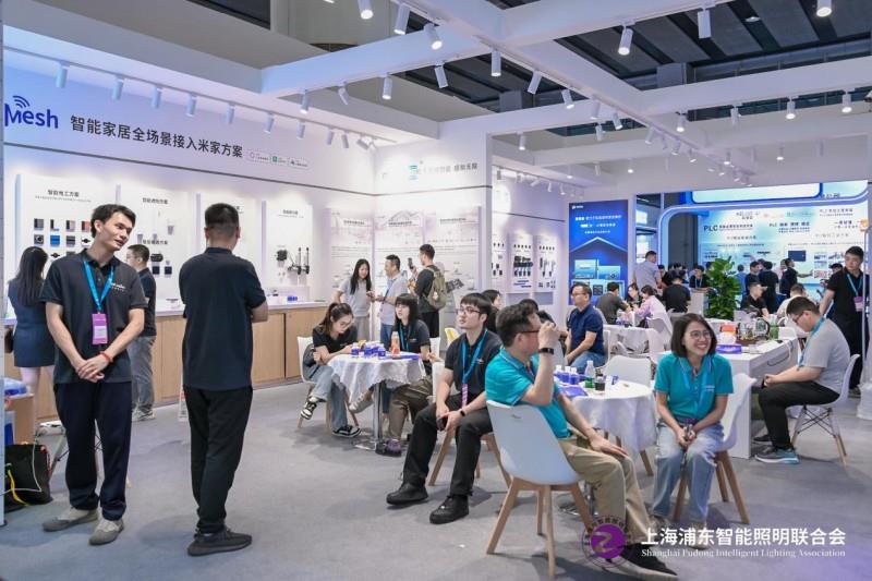 2025 广州建博会盛大启幕，上海浦东智能照明联合会携手共筑智能照明新辉煌