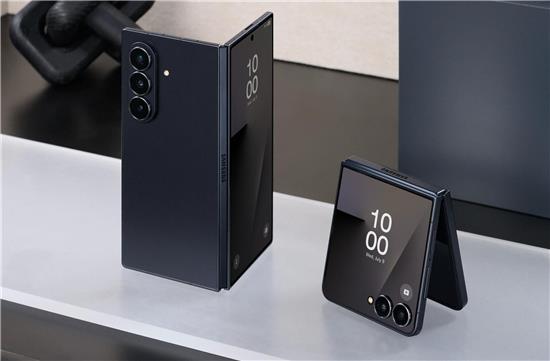 AI智能体+超纤薄折叠屏 三星Galaxy Z系列的交互革新之路